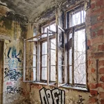 Urbexowy pogromca mamusiek