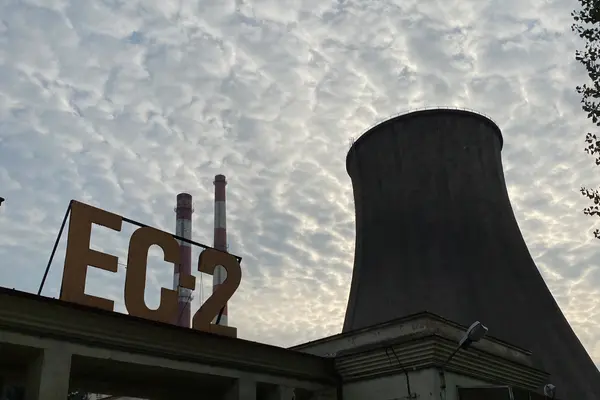 EC-2