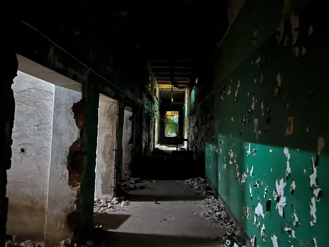 Więcej ruin rozdzielni i trafo. - Elektrociepłownia EC-2 - photo 36/47