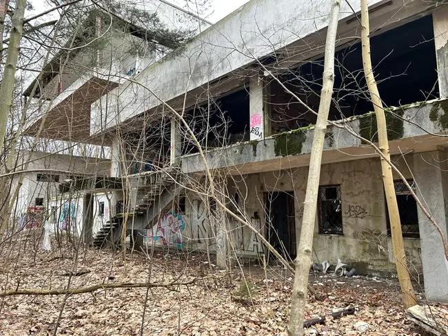 Urbexy które są czymś więcej niż ruiną - photo 15/21