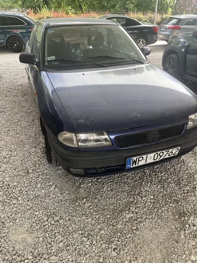 Astra też pod tym mostem - Motoryzacja na urbexie i nie tylko :) - zdjęcie 9/43