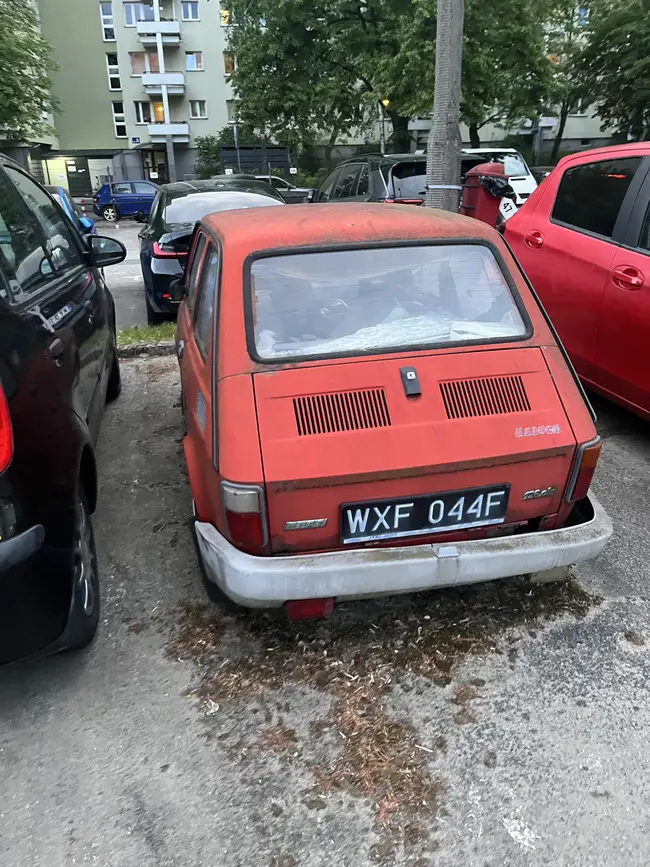 Stoi od minimum 10 lat - Motoryzacja na urbexie i nie tylko :) - zdjęcie 32/43