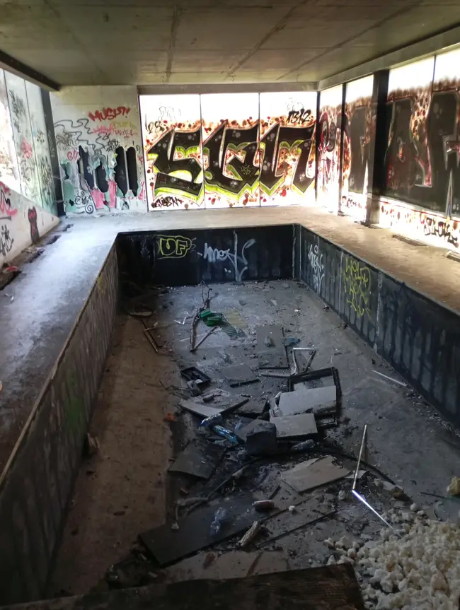 Lone Wolf Urbex - photo 30/89