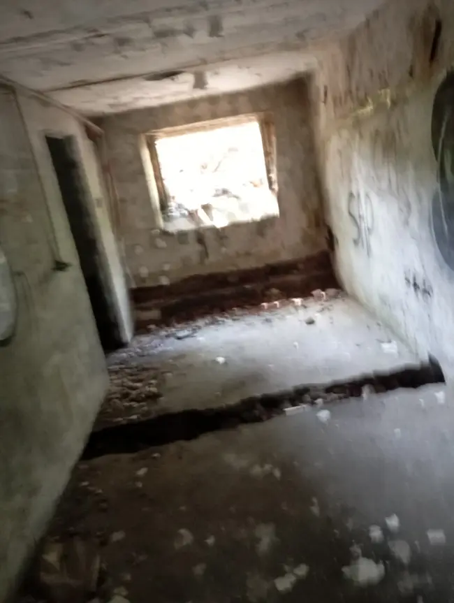 Lone Wolf Urbex - photo 65/89
