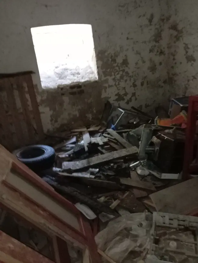 Lone Wolf Urbex - photo 83/89