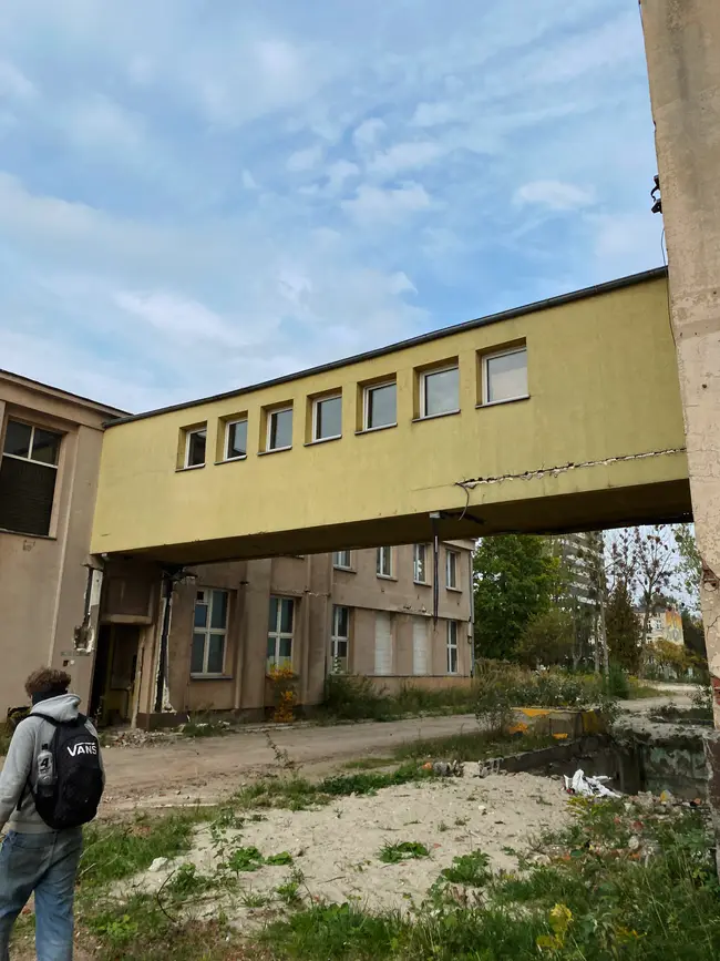 EC-2 - photo 16/16