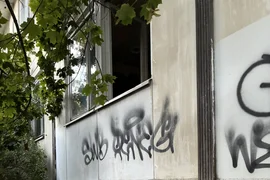 Opuszczony Biurowiec