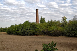 Komin i Ruiny Cegielni, Gąbin