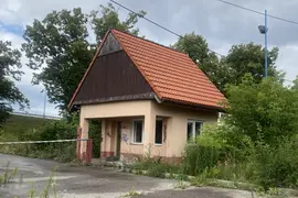 Opuszczone przedsiębiorstwo robót drogowo mostowych