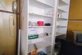 Opuszczony sklep spożywczy