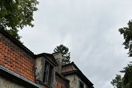 opuszczony dom