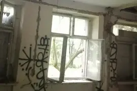 Opuszczona kamienica / dom. Przędzalniana 76/78.