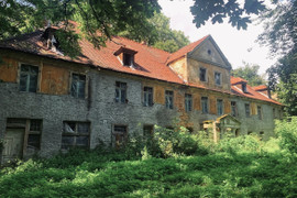 Dwór w Borzysławicach