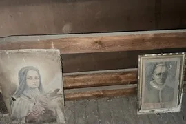 Zabytkowa Opuszczona Plebania z 1890 roku.