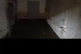 piwnica opuszczonej szkoły