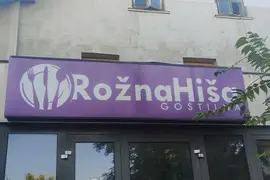 Opuszczona gospoda i restauracja