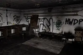 Magazyn paliw wraz ze schronem