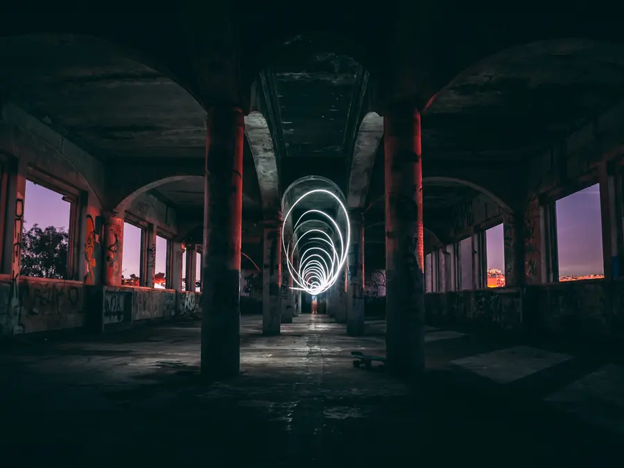 Urbex a sport — czy można postawić znak równości?