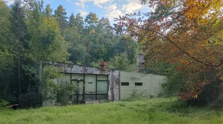 Opuszczona restauracja kmita