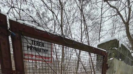 Opuszczony serwis samochodowy, Łódź