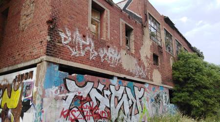 Stary budynek klubu żeglarskiego