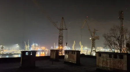 Opuszczona szkola/biurowiec