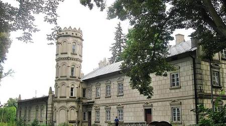 Pałac i spichlerz, kłobukowice