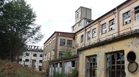 Opuszczone budynki zakładów chemicznych zachem w bydgoszczy