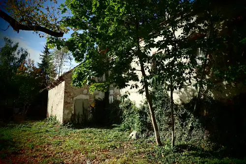 Opuszczony dom - zdjęcie 2/5