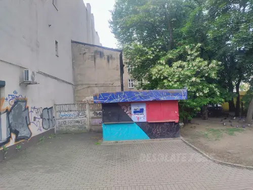 Opuszczony budynek - zdjęcie 2/2