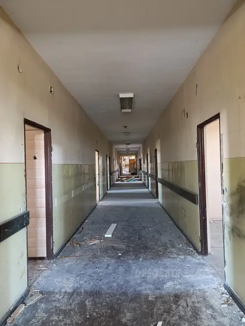 Opuszczona remiza straży pożarnej - zdjęcie 17/22