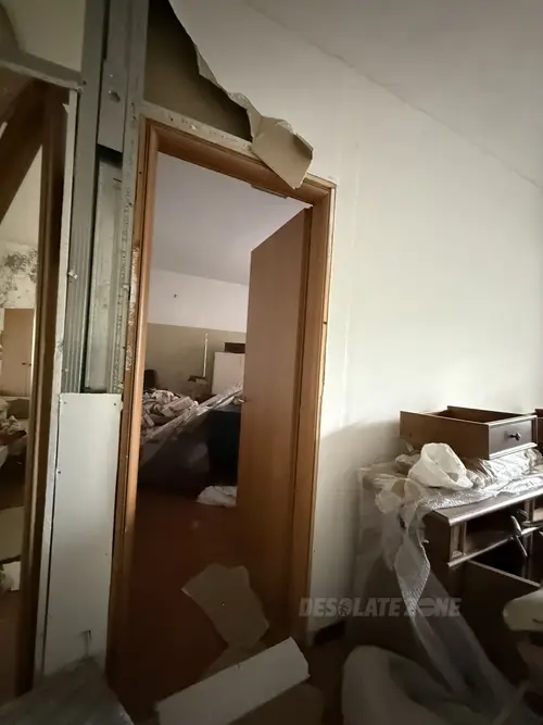Opuszczony dom - zdjęcie 5/16