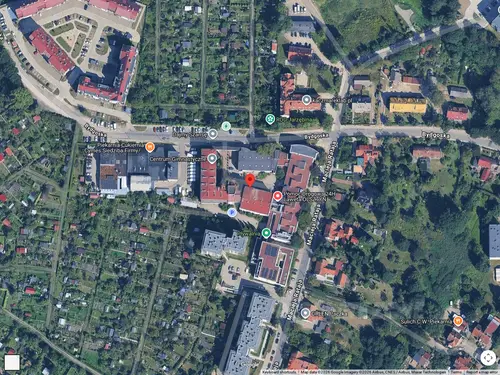 Opuszczona szkoła wyższa - zdjęcie 9/9 - Google Satellite