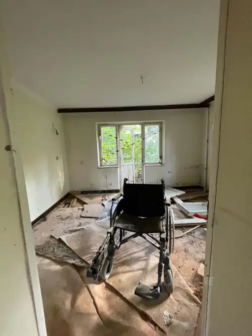 Opuszczony Hotel/Sanatorium - zdjęcie 8/41