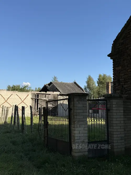 Opuszczone gospodarstwo - zdjęcie 6/6