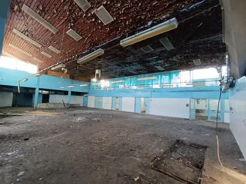 Opuszczony budynek szpitala - photo 5/40