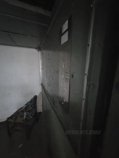 Opuszczony budynek wielofunkcyjny, Łódź - photo 9/19