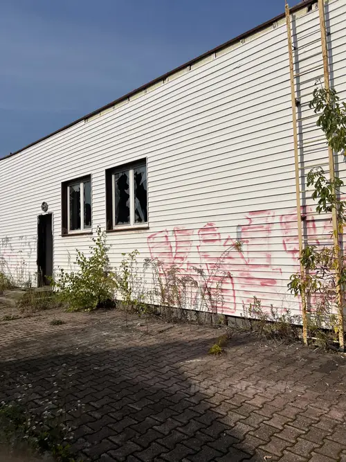Pustostan po dawnej firmie budowlanej FachBud - zdjęcie 7/58