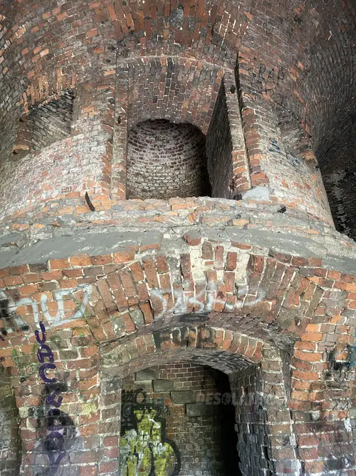 Ceglana wieża artyleryjska znana jako Fort Malakoff., Głogów - photo 6/16