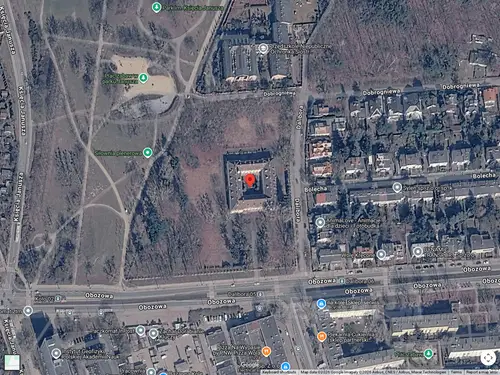 Opuszczony dom dziecka - zdjęcie 1/1 - Google Satellite