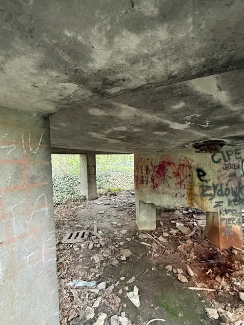 Opuszczone budynki - zdjęcie 4/6