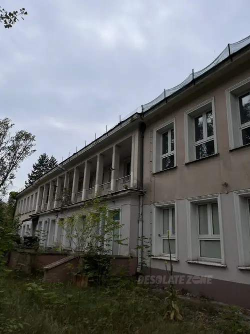 Dawne przedszkole/pralnia - zdjęcie 2/13