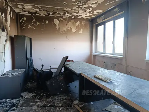 Opuszczone biuro - zdjęcie 6/21