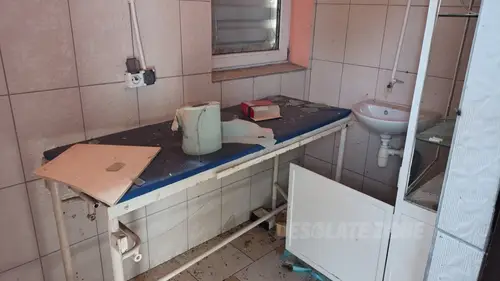 Opuszczone schronisko dla zwierząt - zdjęcie 9/12