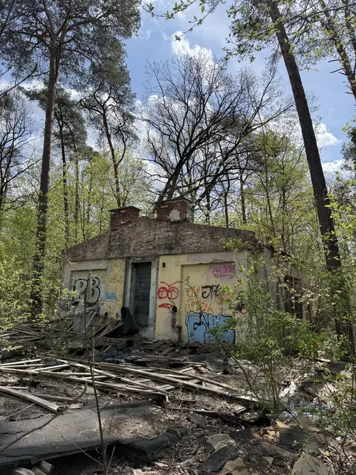 Opuszczone domki - zdjęcie 4/5