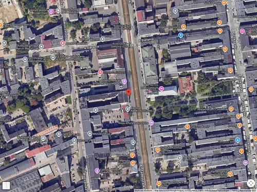 Kamienica Nissena Rosenbluma - zdjęcie 2/2 - Google Satellite