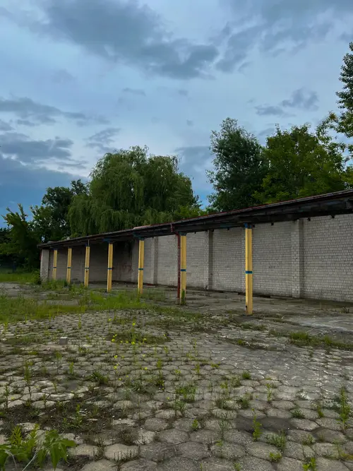 Pustostan po dawnej firmie budowlanej FachBud - zdjęcie 48/50