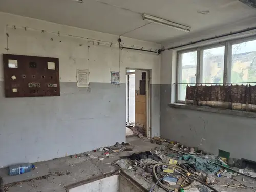 Magazyn oraz warsztat samochodowu - zdjęcie 10/13