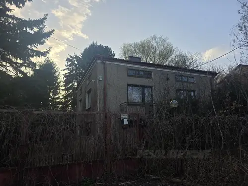 Opuszczony dom - zdjęcie 1/1