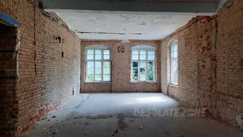 Pałac - dworek myśliwski Hochbergów z ok.1785 roku - photo 3/6